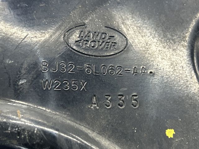 LAND ROVER LR024733 Кронштейн подушки (опоры) двигателя правой в наличии Житомир
