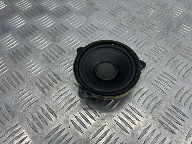 LR025876 LAND ROVER Динамик задней полки купить в Каменское