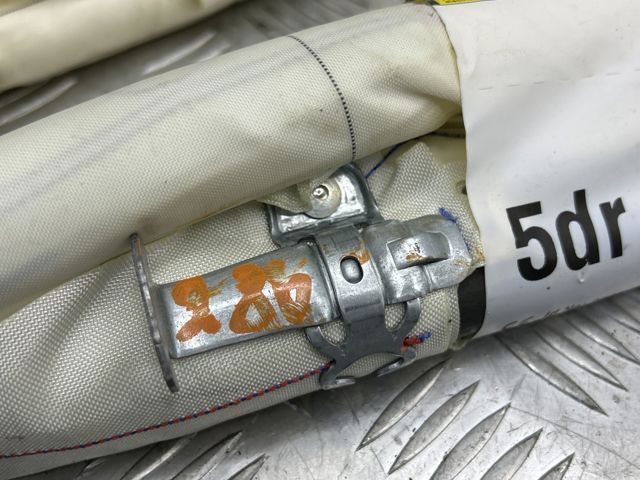 LR026028 LAND ROVER Подушка безопасности (AIRBAG) шторка боковая правая купить в Черкассы