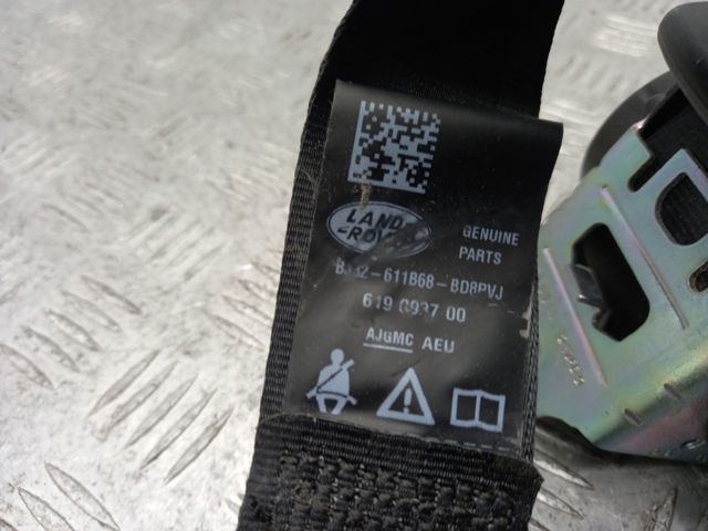 Ремень безопасности задний LR026470 LAND ROVER