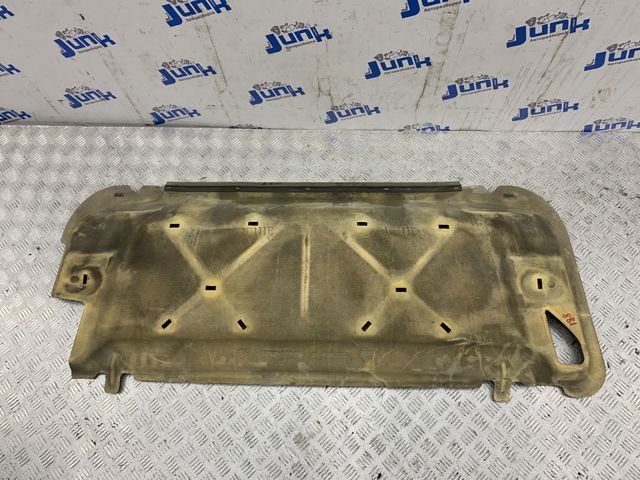 Накладка шумоизоляционная капота LR027035 LAND ROVER