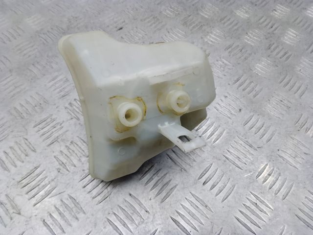 Бачек тормозной жидкости LR033628 LAND ROVER