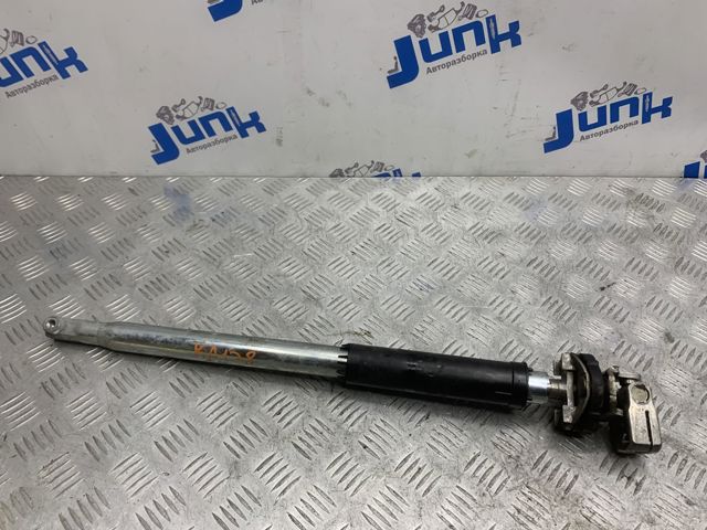 Вал рулевой колонки, нижний LR033654 LAND ROVER
