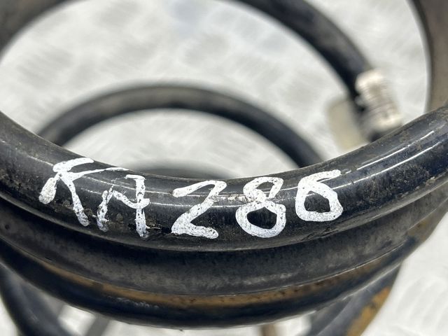 Пружина задняя LR034087 LAND ROVER