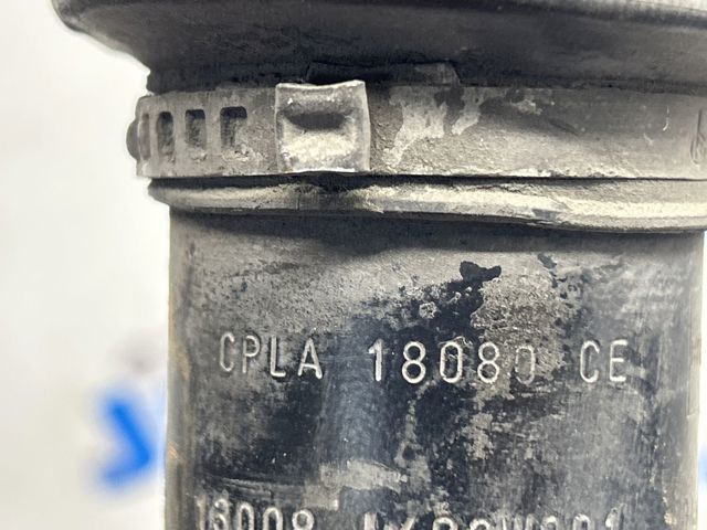 Стойка задняя, левая LR034271 LAND ROVER