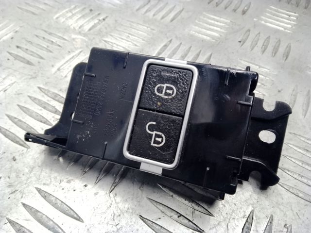 LAND ROVER LR034810 в наличии Хмельницкий