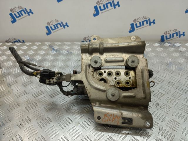 Блок клапанов регулируемой подвески LR035463 LAND ROVER