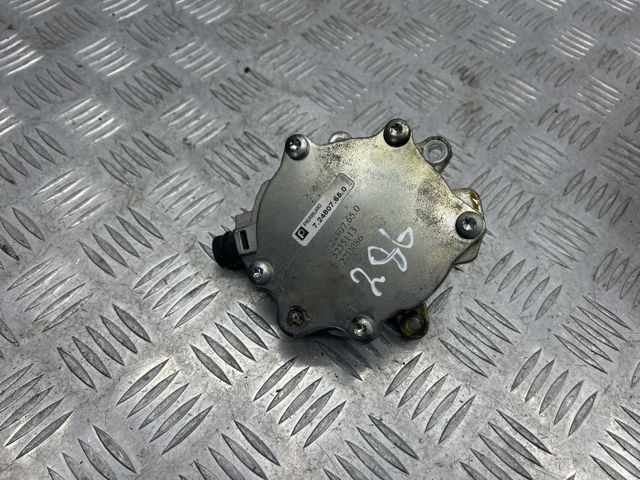 LR039592 LAND ROVER Насос вакуумный купить в Тернополь