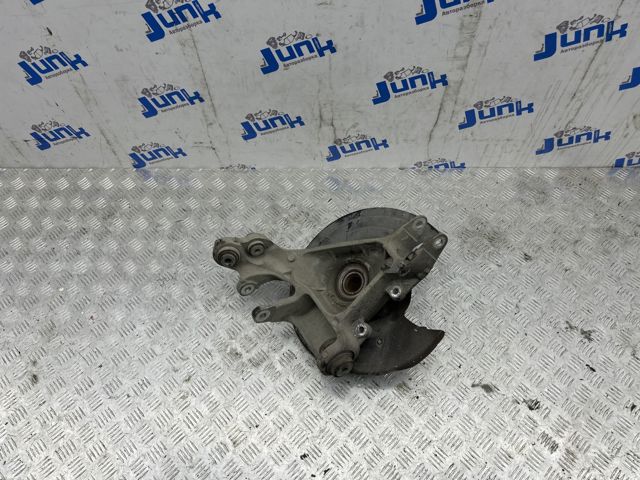 LAND ROVER LR043593 Цапфа задняя правая в наличии Киев