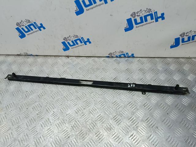 LR044300 LAND ROVER Балка радиатора верхняя купить в Днепр