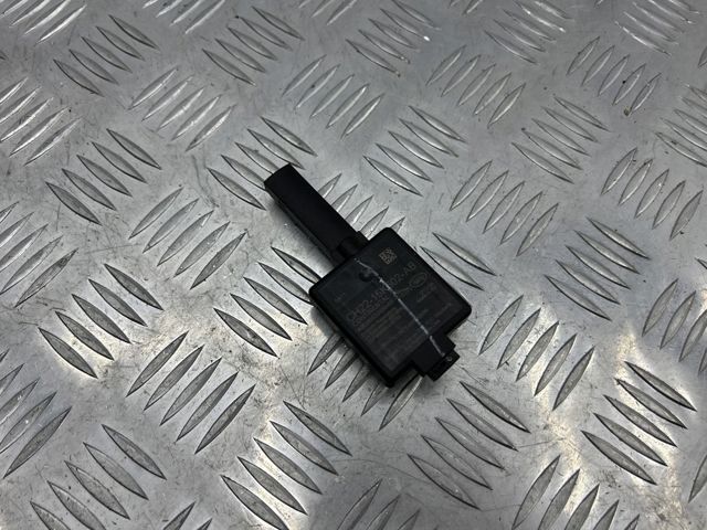 LR044370 LAND ROVER купить в Тернополь