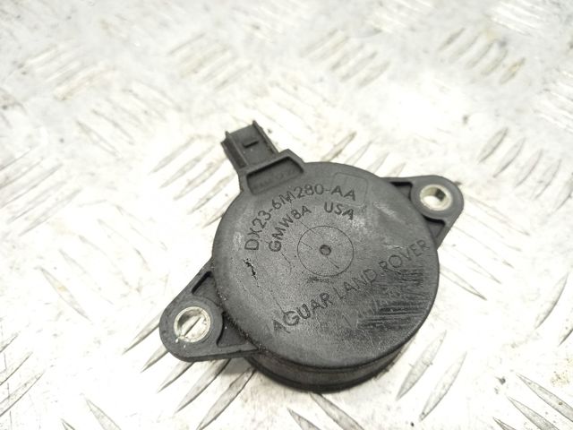 Клапан положения фаз распредвала LR045390 LAND ROVER
