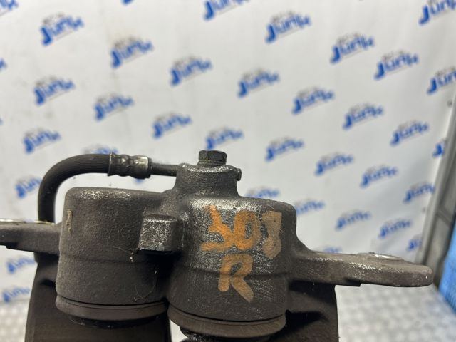 LR047906 LAND ROVER Суппорт тормозной передний правый купить в Одесса