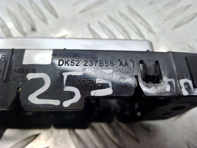 LAND ROVER LR051014 в наличии Ужгород