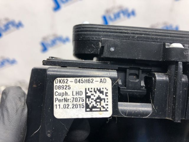 LAND ROVER LR054752 в наличии Павлоград