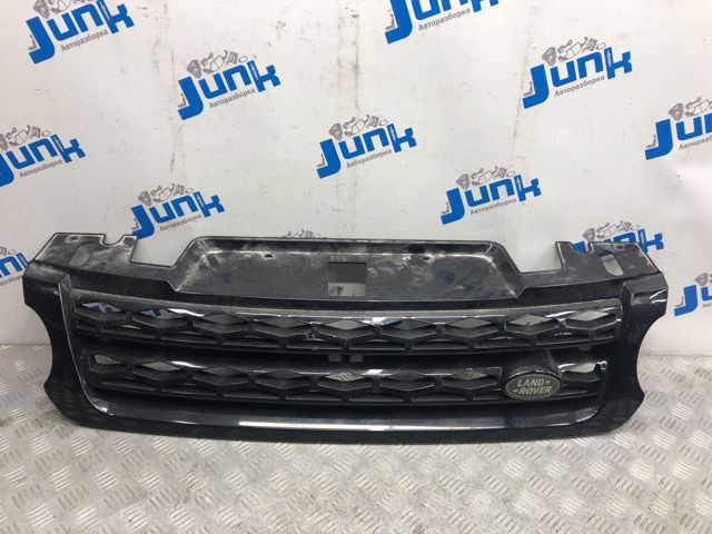 Решетка радиатора LR054767 LAND ROVER