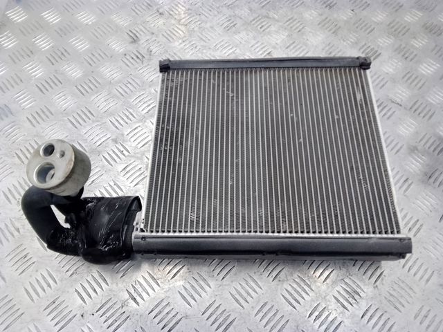 LR056368 LAND ROVER Испаритель кондиционера купить в Каменское