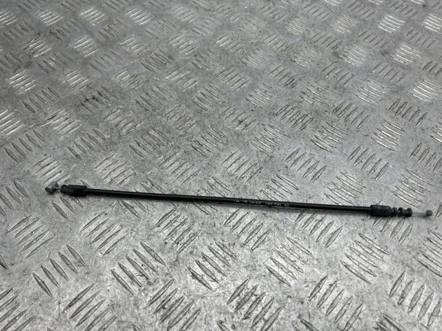 Трос капота (без ручки) LR056516 LAND ROVER