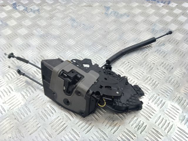 LR063615 LAND ROVER Замок водительской двери купить в Черновцы