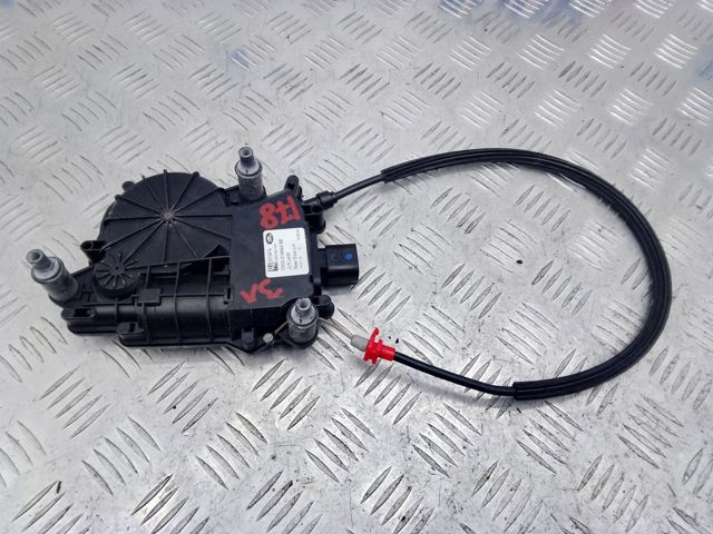 Мотор-привод открытия/закрытия замка двери LR064861 LAND ROVER