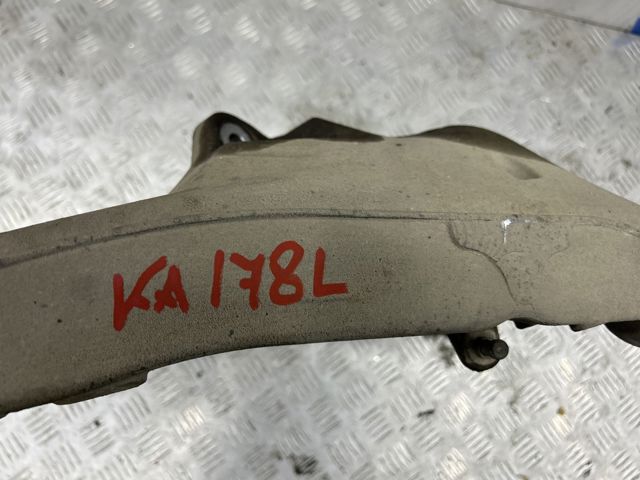 LR072654 LAND ROVER Рычаг задней подвески нижний левый купить в Киев