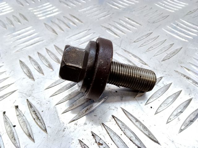 Болт коленвала PE0111406 MAZDA