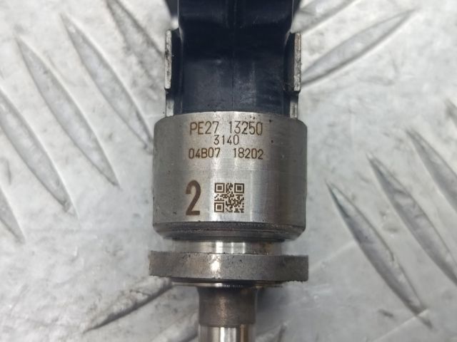Топливные форсунки PE2713250 MAZDA