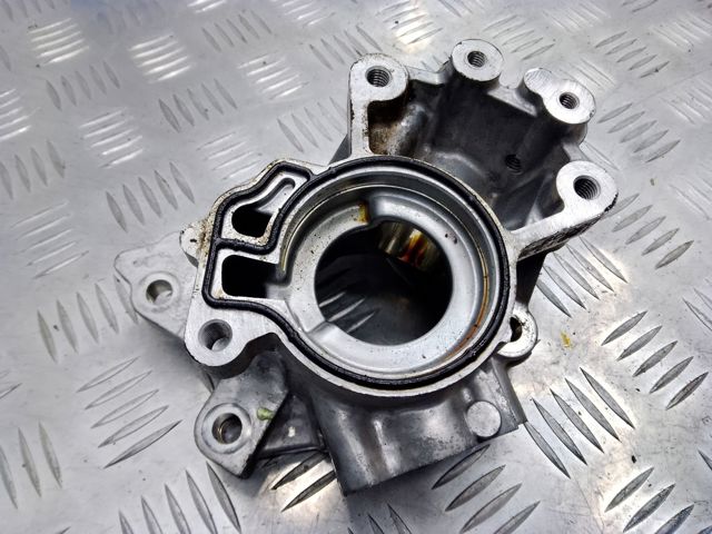 MAZDA PYFA10190B Кронштейн топливного насоса ТНВД в наличии Полтава