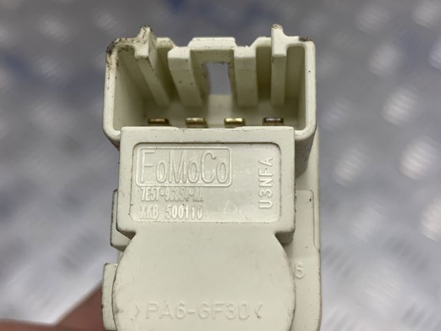 XKB500110 Датчик стоп сигнала купить Сумы