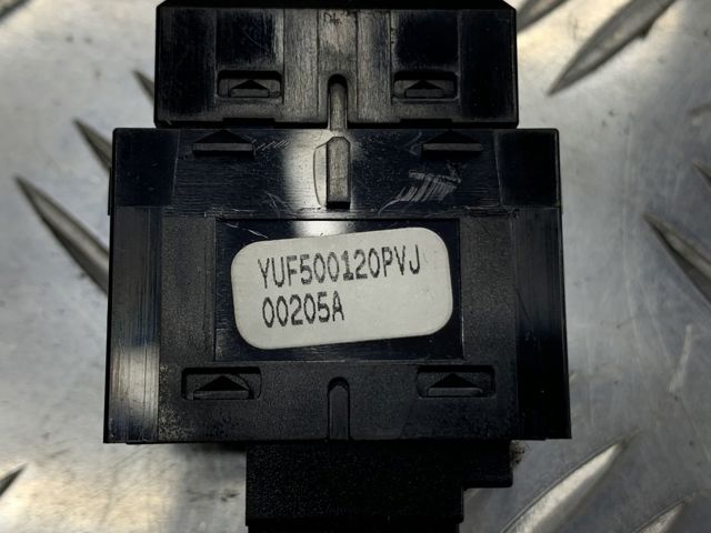 Кнопка обогрева сидения YUF500120PVJ LAND ROVER