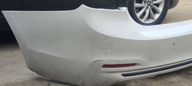 Задний бампер 51127384603 BMW