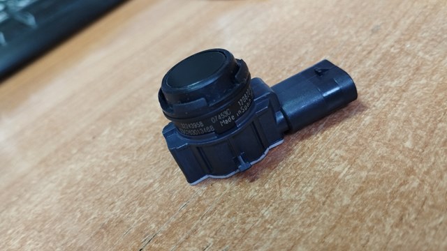 32243958 VOLVO Датчик сигнализации парковки (парктроник) задний купить в Киев