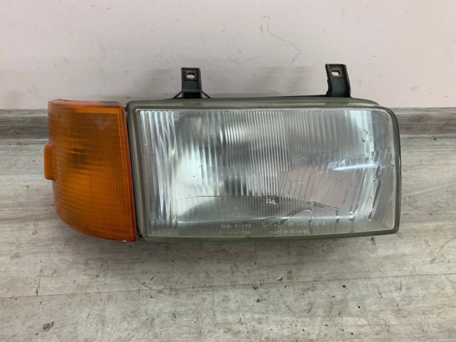 Левая фара Фольксваген Транспортер  (1990-2004)