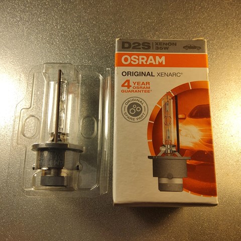 Лампочка ксеноновая 66240 OSRAM