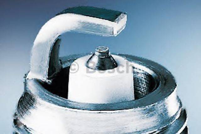 BOSCH 0242245558 Свечи зажигания в наличии Ужгород