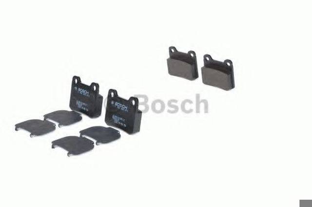 BOSCH 0986466871 Колодки тормозные задние дисковые в наличии Николаев