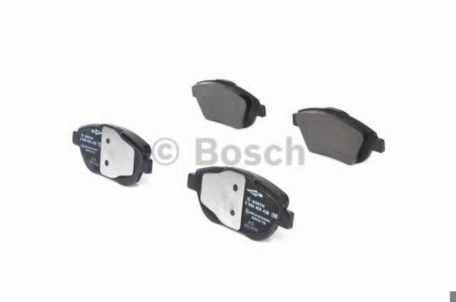 Колодки тормозные передние дисковые 0986494438 BOSCH