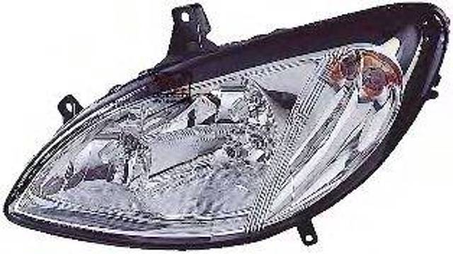 Правая блок фара 3080962 VAN WEZEL
