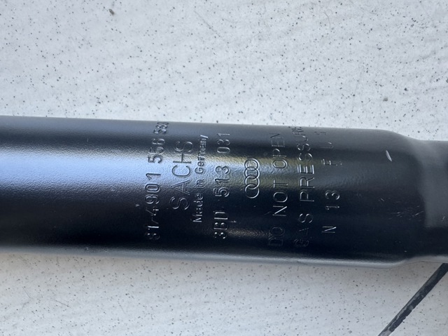 Подвеска амортизатора/аморт. стойки 3BD513031 VAG