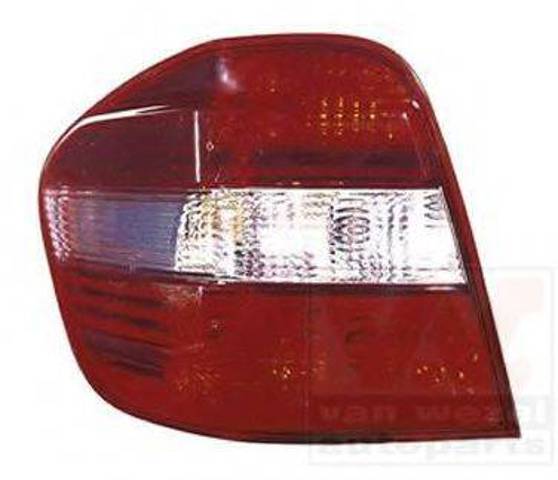 Задняя левая фара A1649060700 MERCEDES