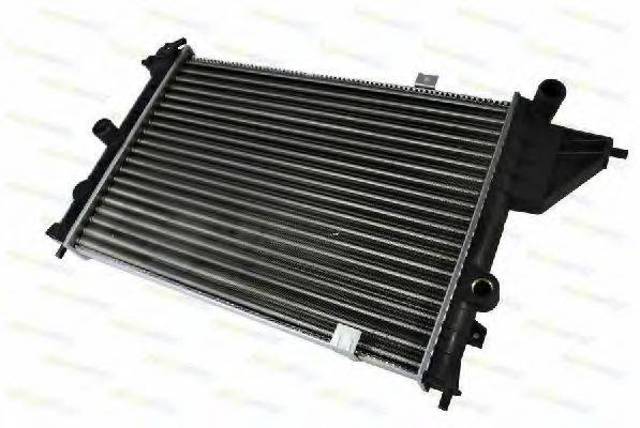 Радиатор охлаждения двигателя D7X029TT THERMOTEC
