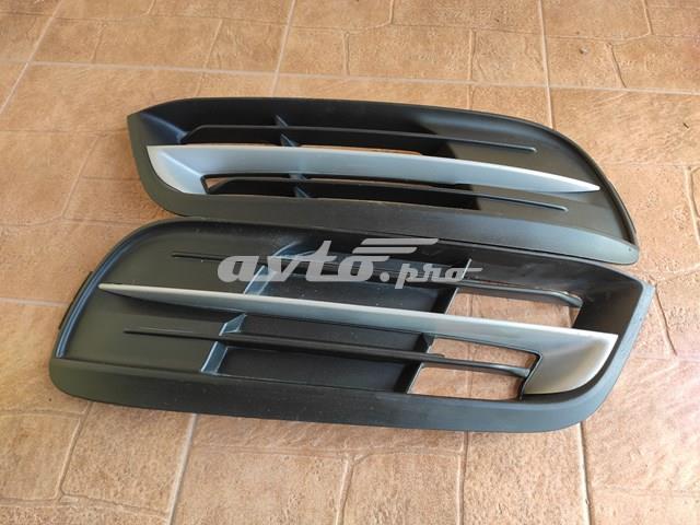 BMW 51117331734 Решетка бампера переднего правая в наличии Винница