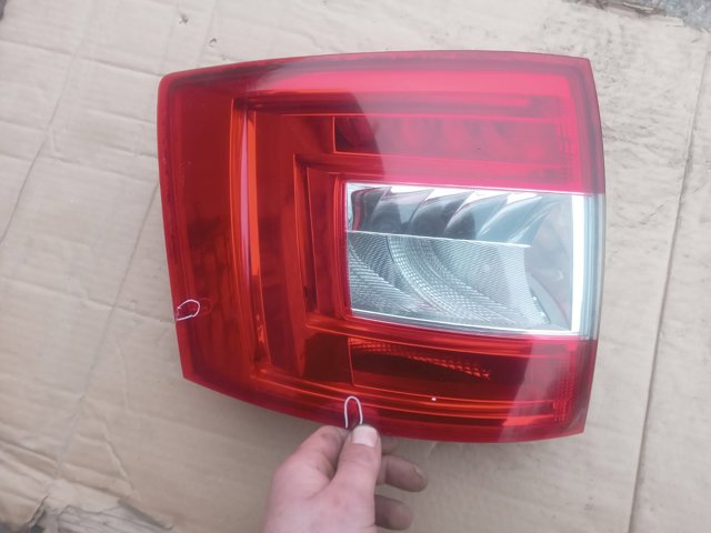 VAG 5E9945111A Фонарь задний левый в наличии Черкассы