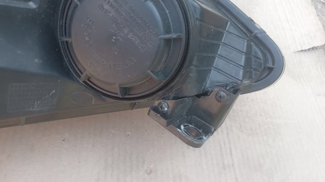 HYUNDAI 92102B9000 Фара правая в наличии Львов