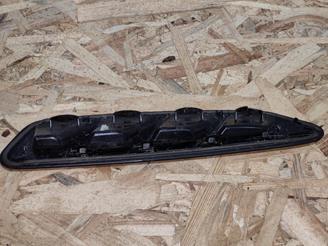 8064806 BMW Накладка крыла переднего правого купить в Львов