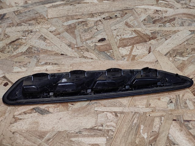 8064806 BMW Накладка крыла переднего правого купить в Киев