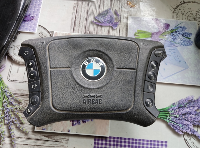 Подушка в руле 3310933105 BMW