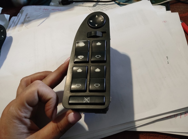 61318368987 BMW купить в Киев