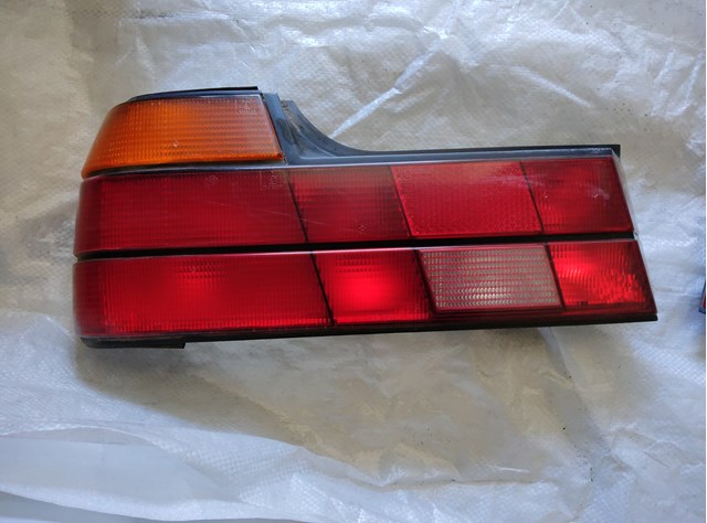 Фонарь задний левый 63211374025 BMW