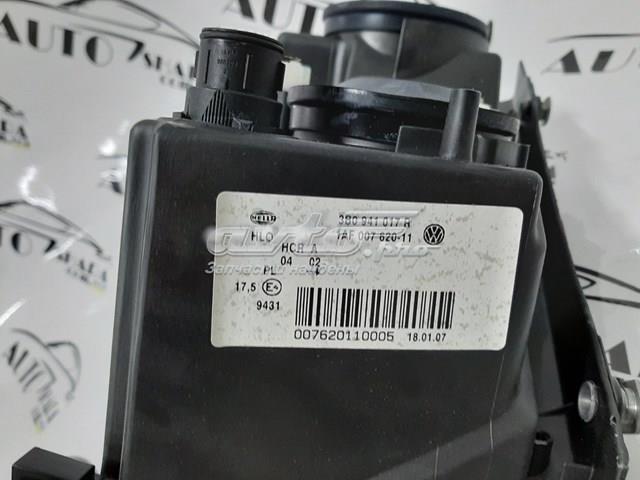 VAG 3B0941017R Левая фара в наличии Павлоград